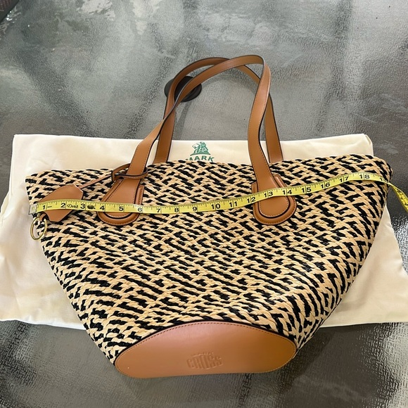 Mark Cross Arc Raffia Basket Tote NWOT - Picture 16 of 16